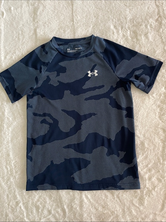 Under Armour Other - Under Armour Boys' Navy Camo Short Sleeve Shirt  SZ 10 - 12